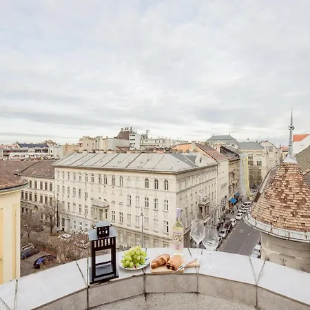 Amazing View Designer W/sauna 3min To Opera 아파트 *